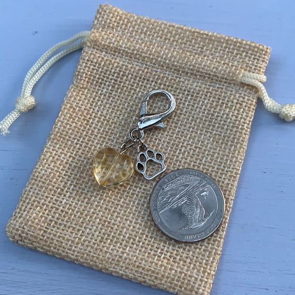 2/20$ Citrine Crystal Pet Charm Crystal Collar Charm Heart Collar Charm - Picture 2 of 2